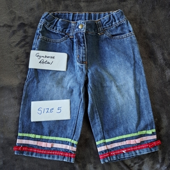 Gymboree girls size 5 walking length jean shorts 3 ribbon trim with bows - Picture 1 of 4